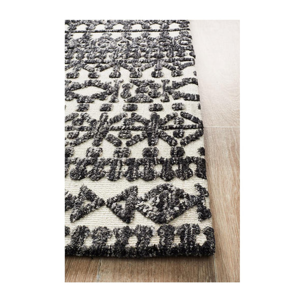 Life Interiors Levi 363 Rug (Ivory)