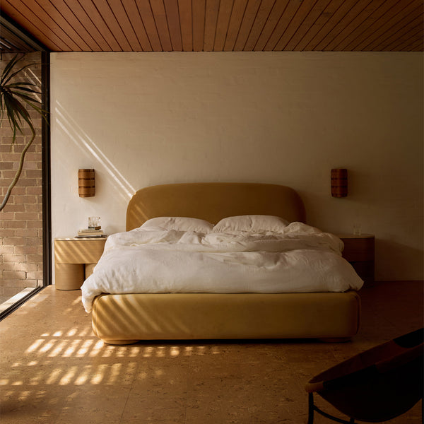 Life Interiors Lull Queen Bed