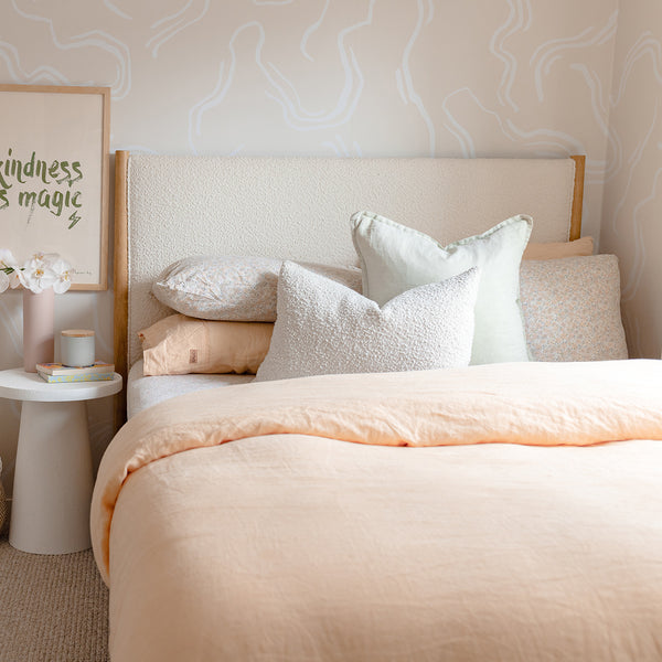 Life Interiors Luna King Bed