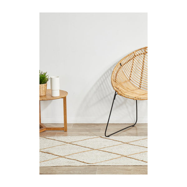 Life Interiors Noosa 222 Runner Rug (White)