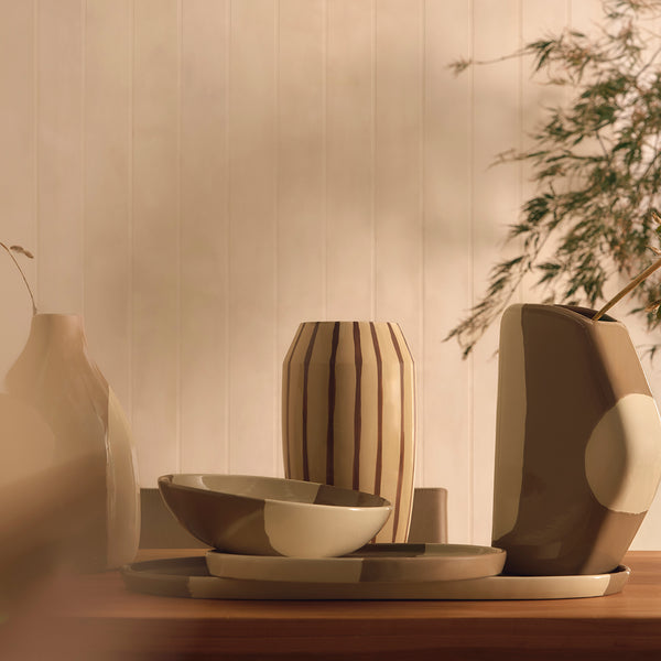 Life Interiors Peggy Vase 1