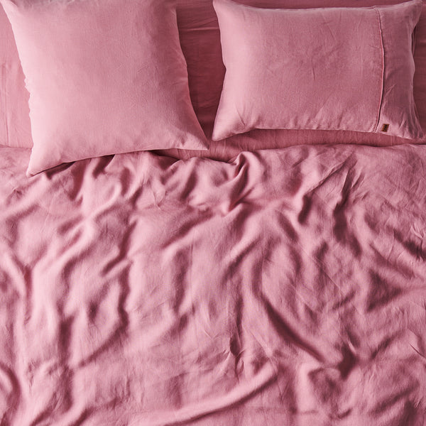 Life Interiors Peony Linen Quilt Cover