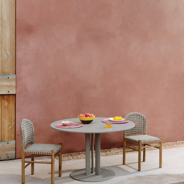 Life Interiors Sedalis Outdoor Dining Table