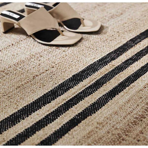 Life Interiors Umbra Floor Rug