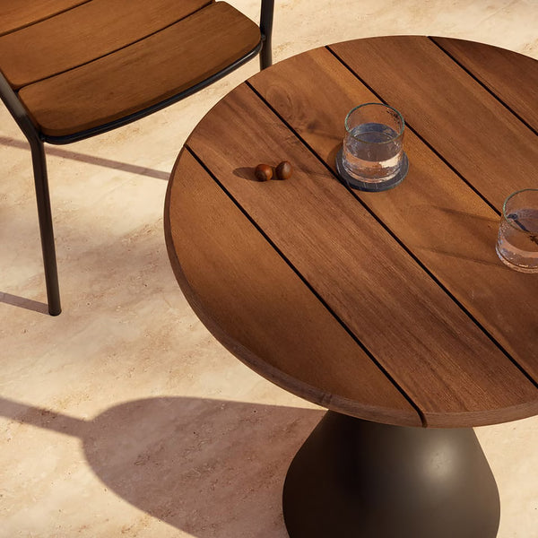 Life Interiors Saura Round Outdoor Dining Table (Black 70cm)