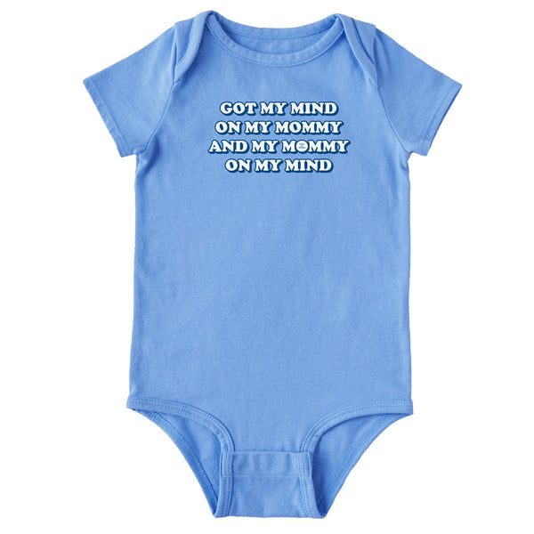 life is good Infant Mommy on my Mind Short Sleeve Crusher Baby Bodysuit