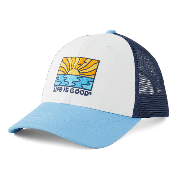 life is good Adult Unisex Sun Ocean Icon Trucker