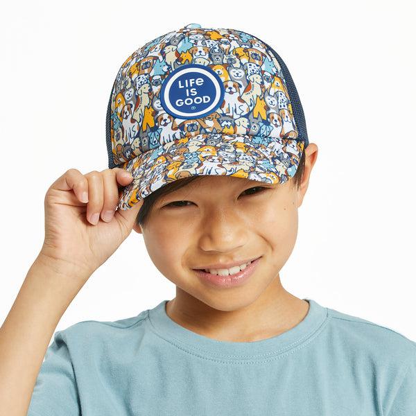 life is good Heart of Dogs Pattern Kids Trucker
