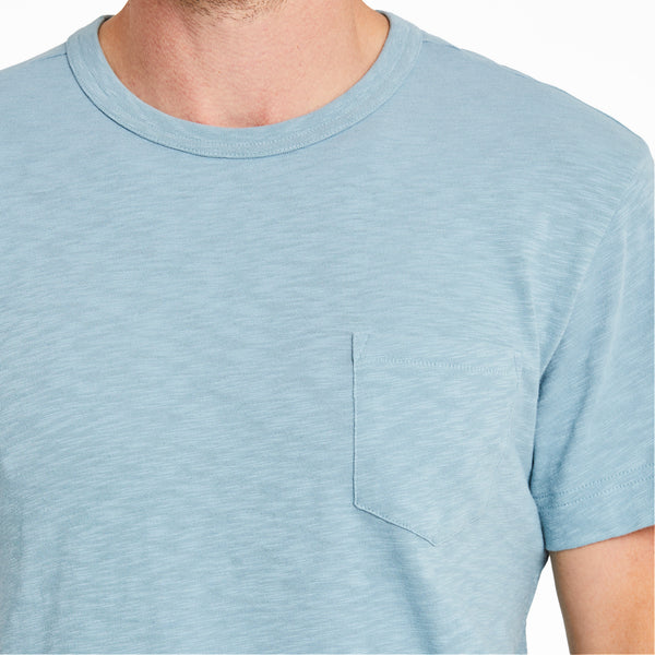 Life Is Good Men's Solid Slub Slim Fit Pocket Tee