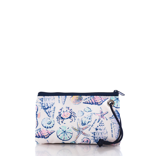 life is good Shell Print Sea Bags Wristlet