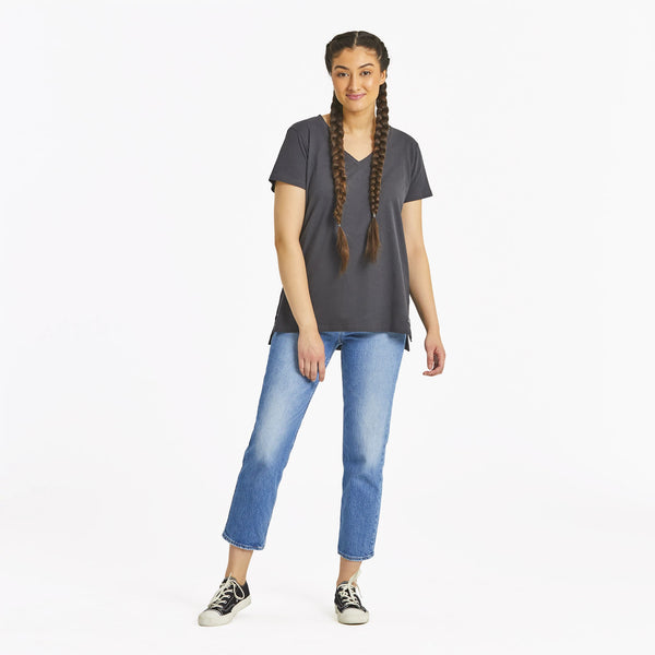 Life Is Good Women's Solid Crusher-LITE Vee Tunic