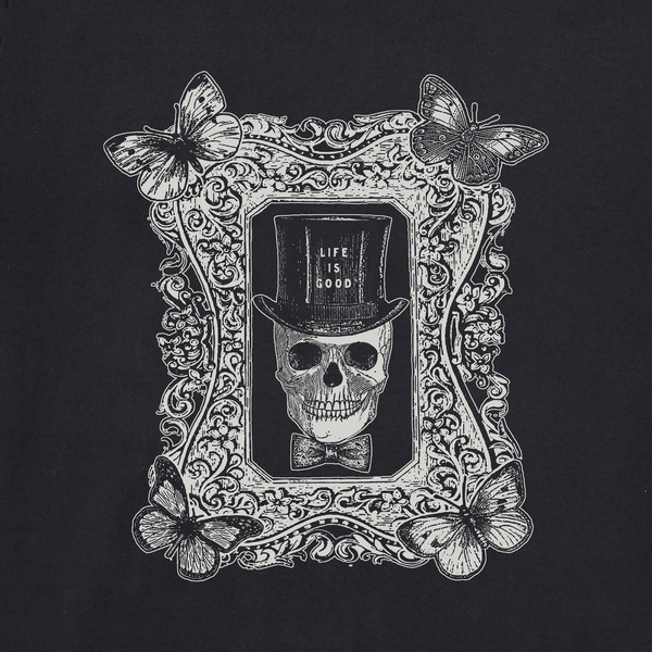 Life Is Good Men's Antique Treat Every Day Skull Short Sleeve Crusher Tee