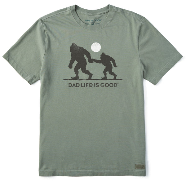 Life Is Good Men's Bigfoot Dad Life Is Good Short Sleeve Tee