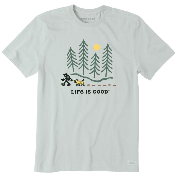 life is good Men's Hiking through the Woods Short Sleeve Tee