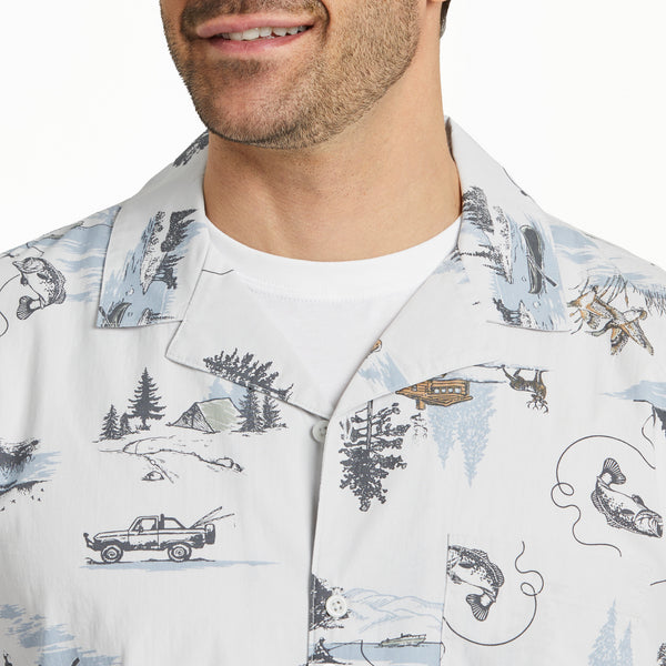 Life Is Good Men's Outdoor Fishing Landscape Pattern Camp Shirt