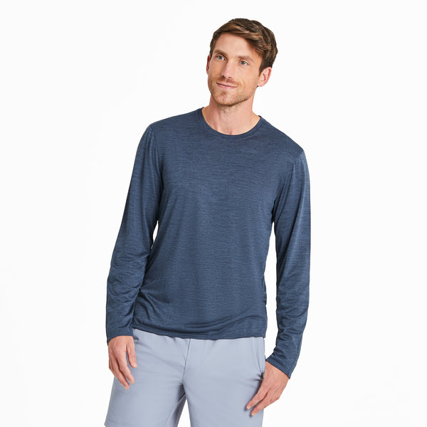 life is good Men's Solid Long Sleeve Sun Crusher Tee