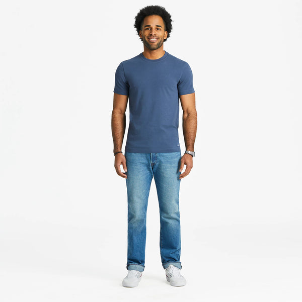 Life Is Good Men's Solid Short Sleeve Crusher-LITE Slim Fit Tee