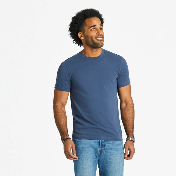 life is good Men's Solid Short Sleeve Crusher-LITE Slim Fit Tee