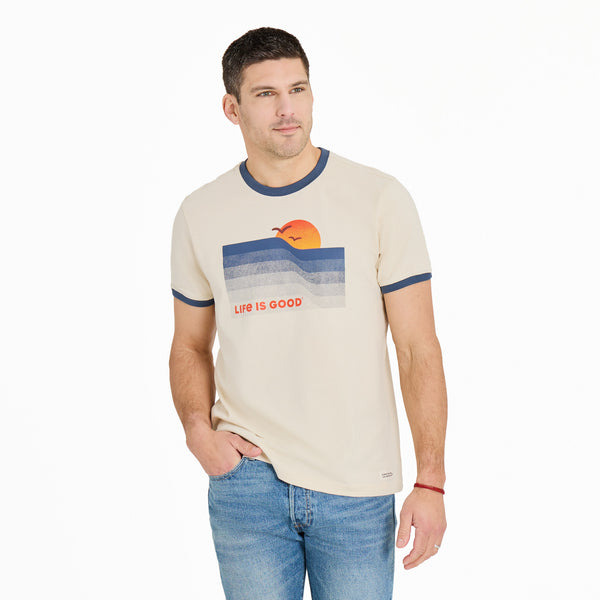 life is good Men's Wavy Sunset Classic Crusher Ringer Tee