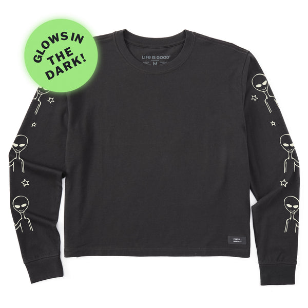 life is good Women's Alien Peace Out Long Sleeve Crusher Boxy Tee