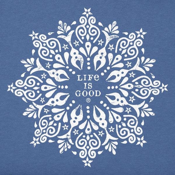 Life Is Good Women's Antique Snowflake Mandala Long Sleeve Crusher Vee