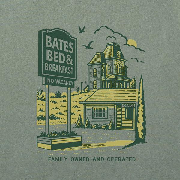 Life Is Good Women's Bates Bed U0026 Breakfast Short Sleeve Crusher Tee