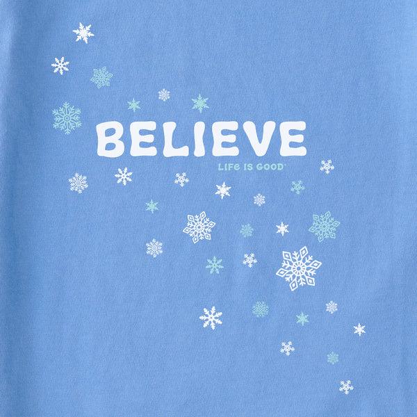 Life Is Good Women's Believe Falling Snowflakes Long Sleeve Crusher Tee