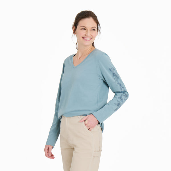 life is good Women's Blossom Branches Long Sleeve Crusher-LITE Vee