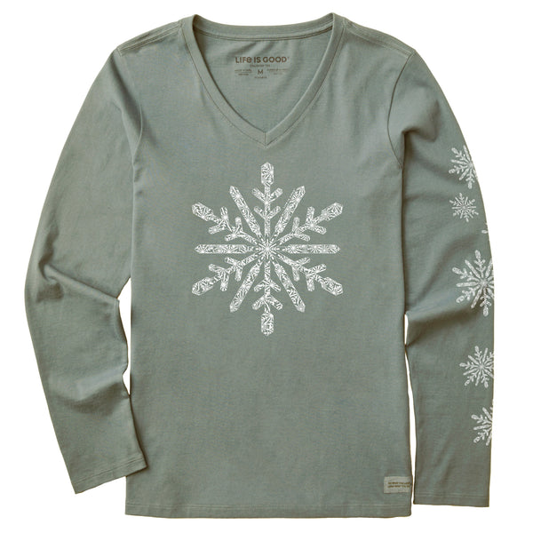 Life Is Good Women's Contrast Snowflake Long Sleeve Crusher Vee