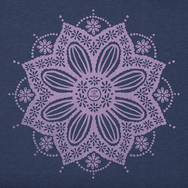 Life Is Good Women's Crochet Mandala Daisy Short Sleeve Crusher Tee