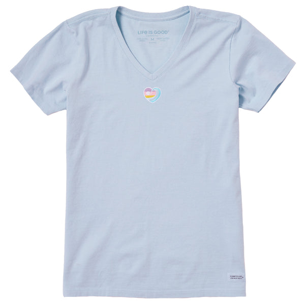 life is good Women's Embroidered Ocean Heart Short Sleeve Crusher Vee