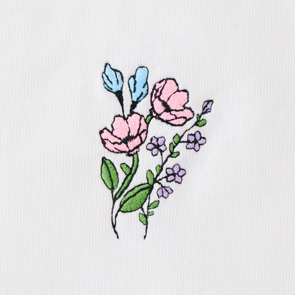 Life Is Good Women's Embroidered Wildflower Bouquet Short Sleeve Crusher Tee