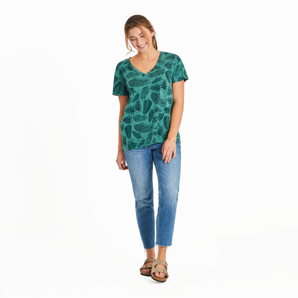 Life Is Good Women's Falling Ferns Pattern Crusher-LITE Easy Vee
