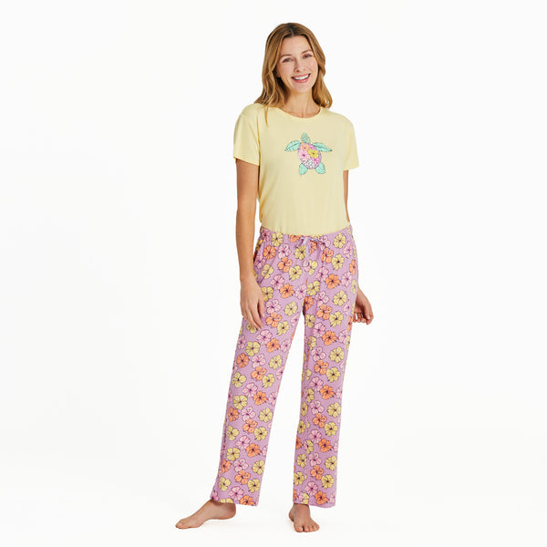 Life Is Good Women's Painted Hibiscus Turtle Lightweight Sleep Tee