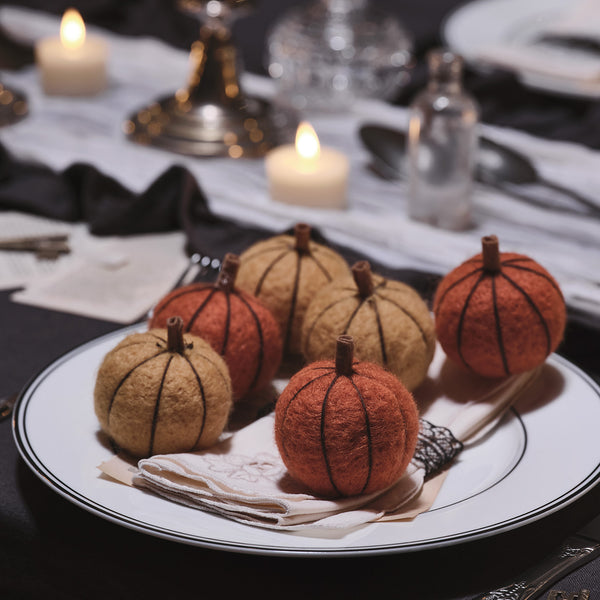 Lights4fun 6 Wool Pumpkin Decorations