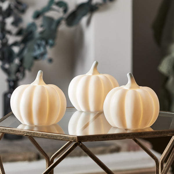 Lights4fun Mini Light Up Ceramic Pumpkin Trio