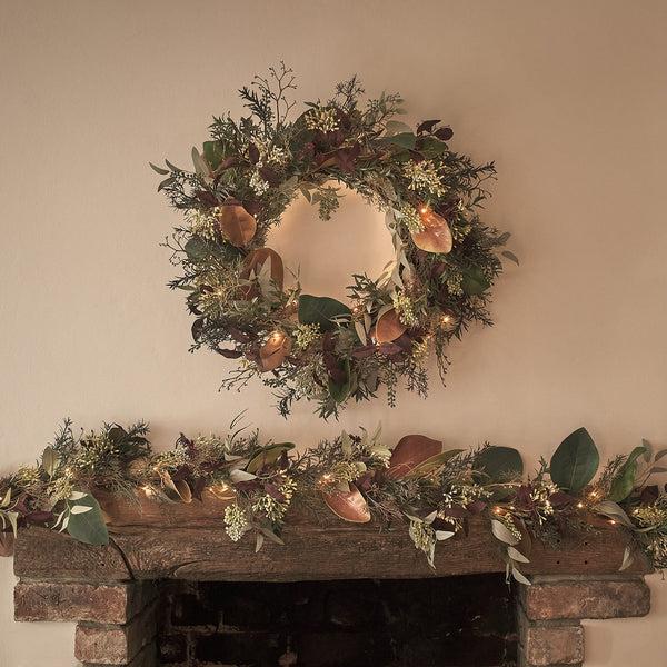 Lights4fun Pre Lit Autumn & Christmas Wreath & Garland