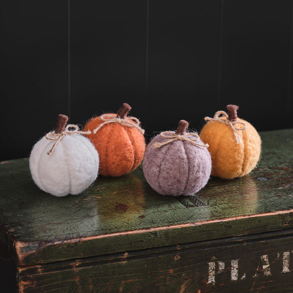 Lights4fun Set Of 4 Felt Pumpkin Table Decorations