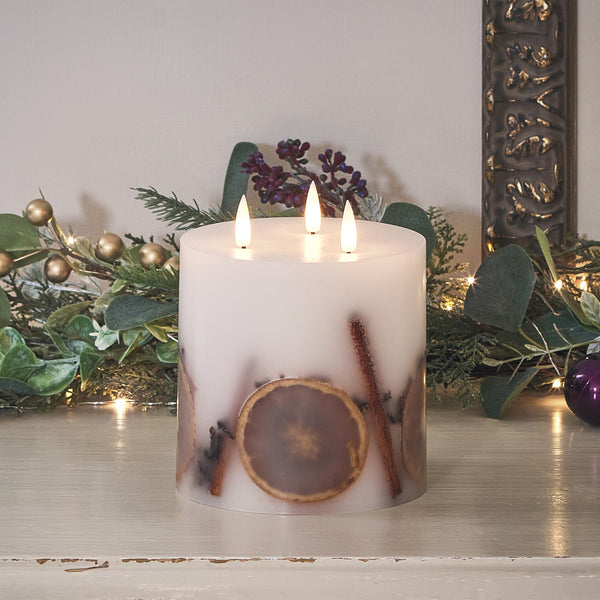 lights4fun TruGlow® LED 3 Wick Winter Candle