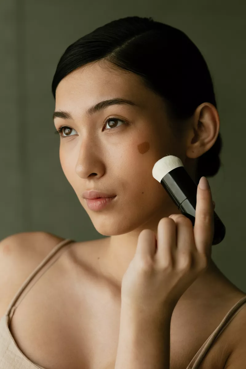likami Liquid Blender Brush