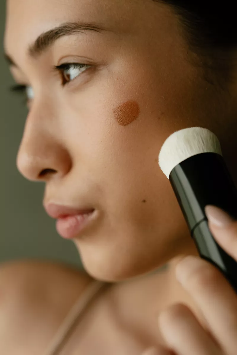 likami Liquid Blender Brush