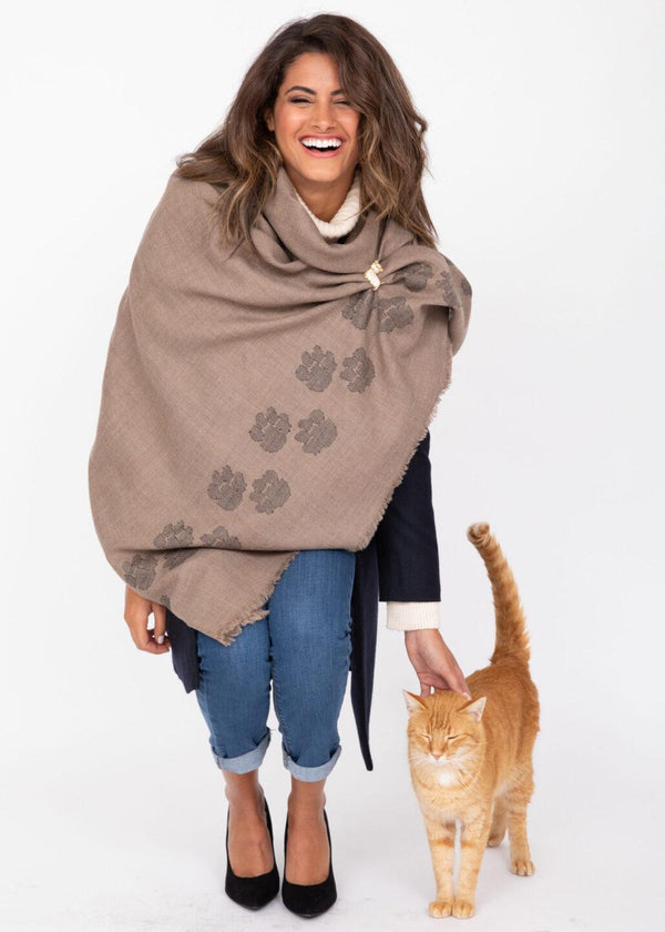 likemary Handwoven Merino Wool Blanket Scarf in Mocha Brown with Paws Motif