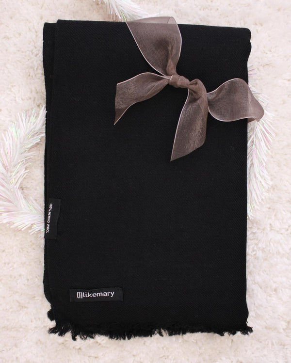 Likemary Men’s Oversized Merino Wool Scarf Black