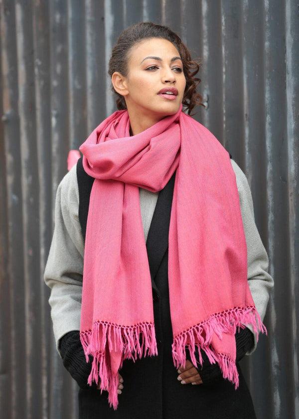 likemary Merino Wool Herringbone Stole – Pashmina Wrap in Coral Pink