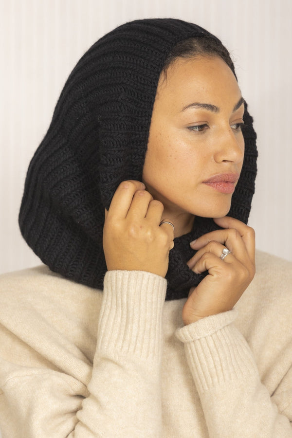 Likemary Merino Wool Knitted Infinity Snood Scarf Neck Warmer In Black