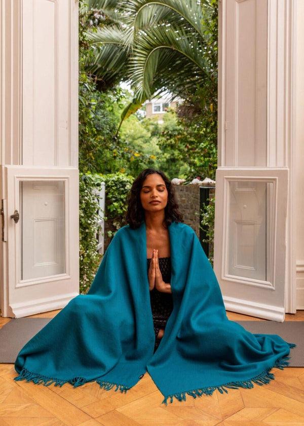 likemary Multi-Use Oversized Blanket Scarf for Women in Peacock Teal