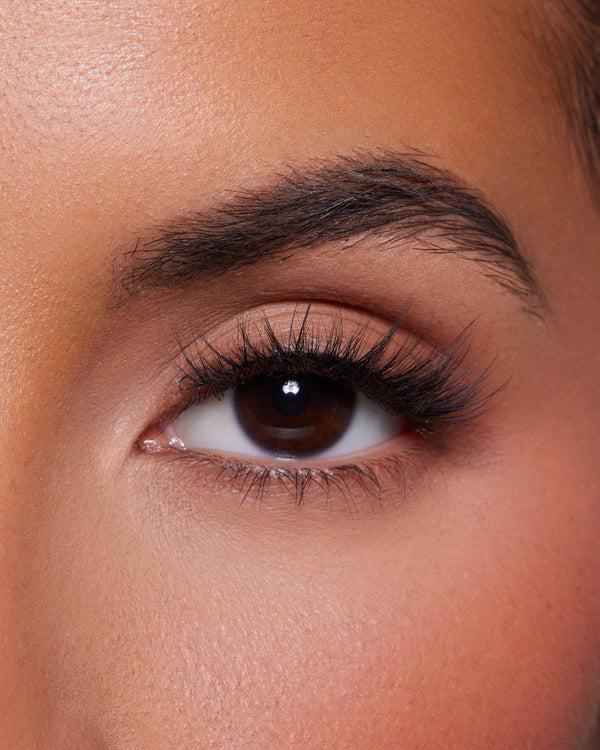 Lilly Lashes Desirable