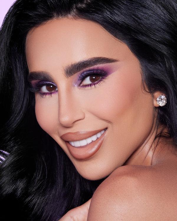 Lilly Lashes Persuasive