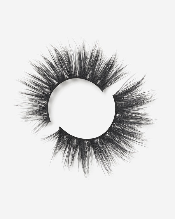 Lilly Lashes Showstopper