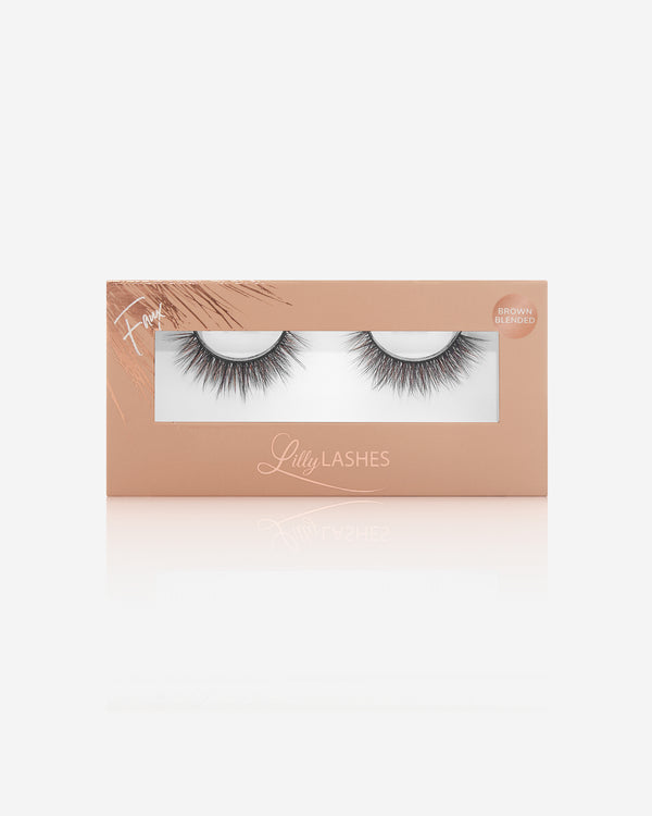 lilly lashes Undressed